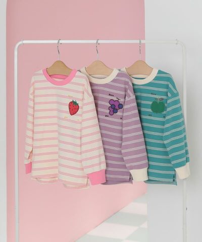 n.o.u.s フルーツモチーフ長袖Ｔシャツ