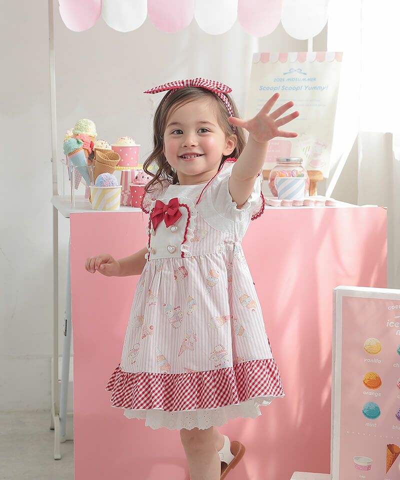 エプロンドッキングワンピース　フローラプティ エプロンドッキングワンピース フローラプティ エプロンドッキング